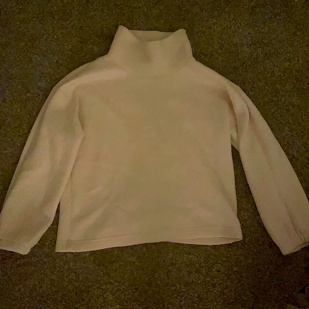 Turtle neck sweater
